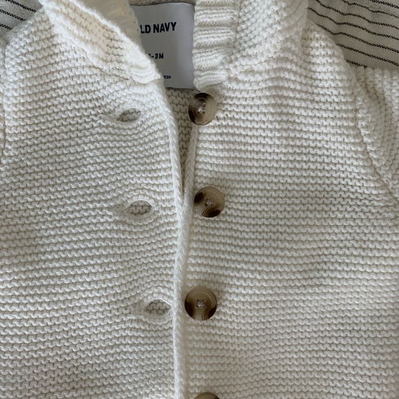 Old Navy 0-3 MO Button Down Hooded Knit Cardigan - Picture 2 of 3